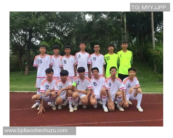 十岁开始踢足球的未来球星们 他们的成长轨迹与成功秘诀